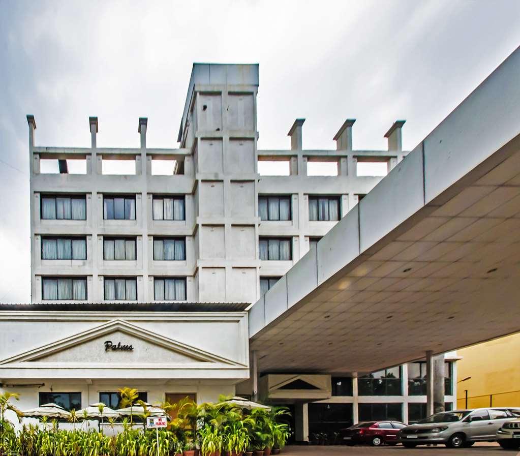 Quality Inn Regency, Nashik Ngoại thất bức ảnh