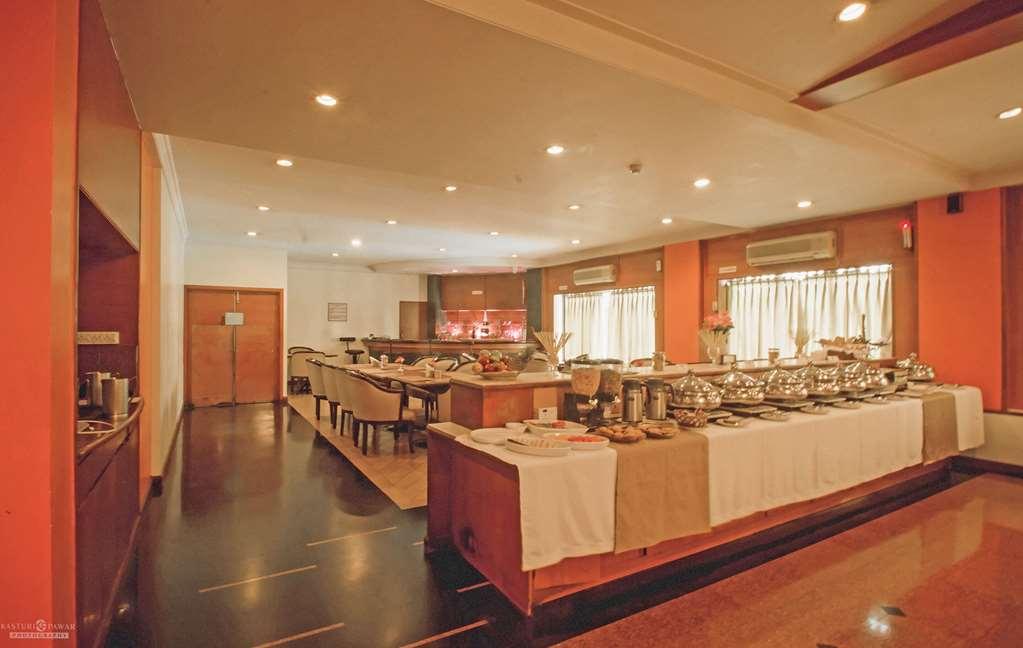Quality Inn Regency, Nashik Nhà hàng bức ảnh