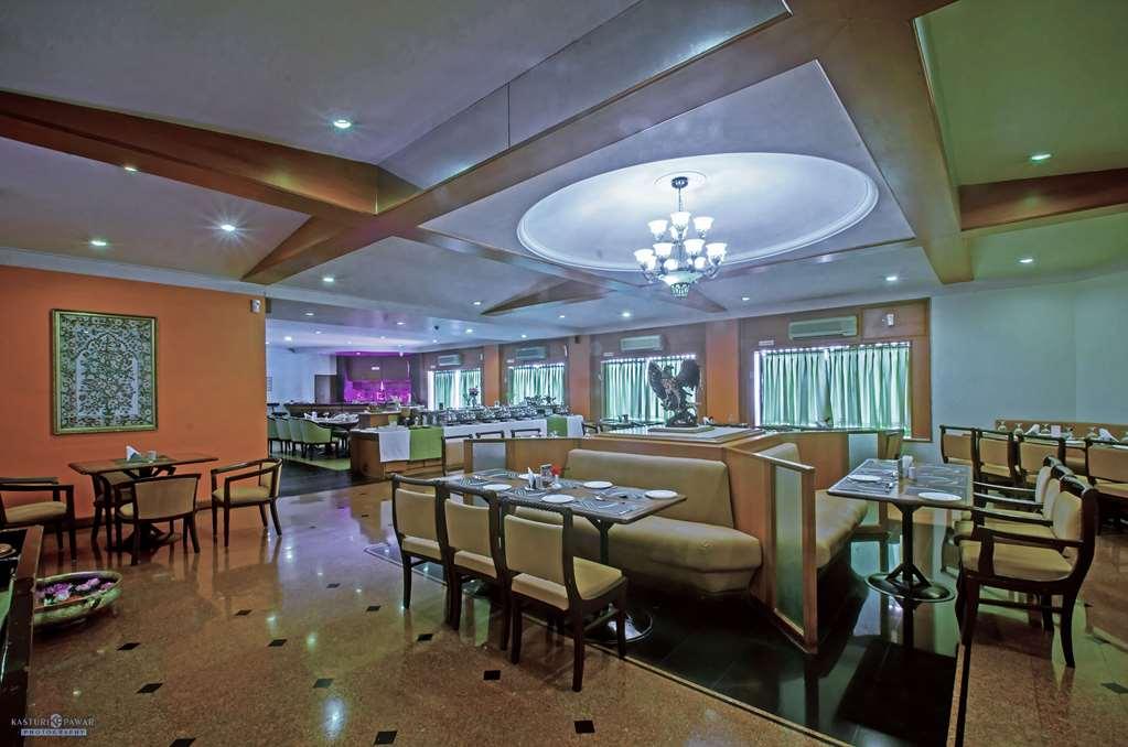 Quality Inn Regency, Nashik Nhà hàng bức ảnh