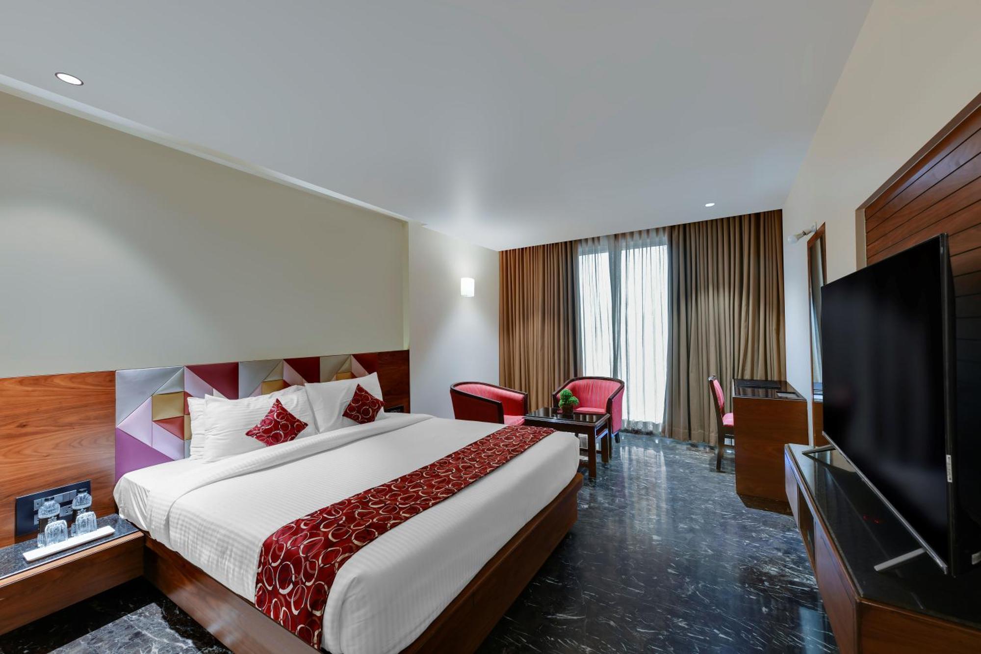 Quality Inn Regency, Nashik Ngoại thất bức ảnh