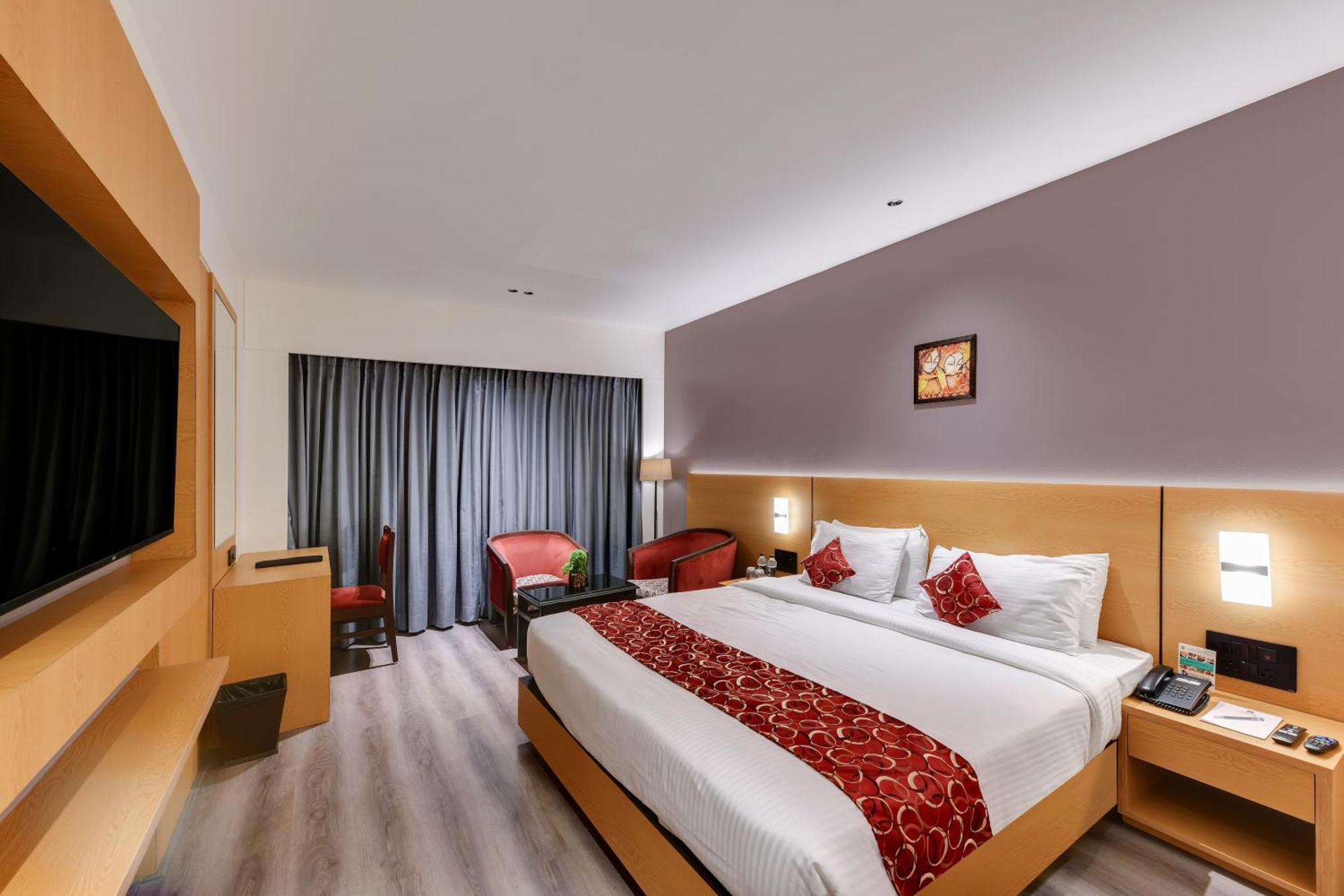 Quality Inn Regency, Nashik Ngoại thất bức ảnh