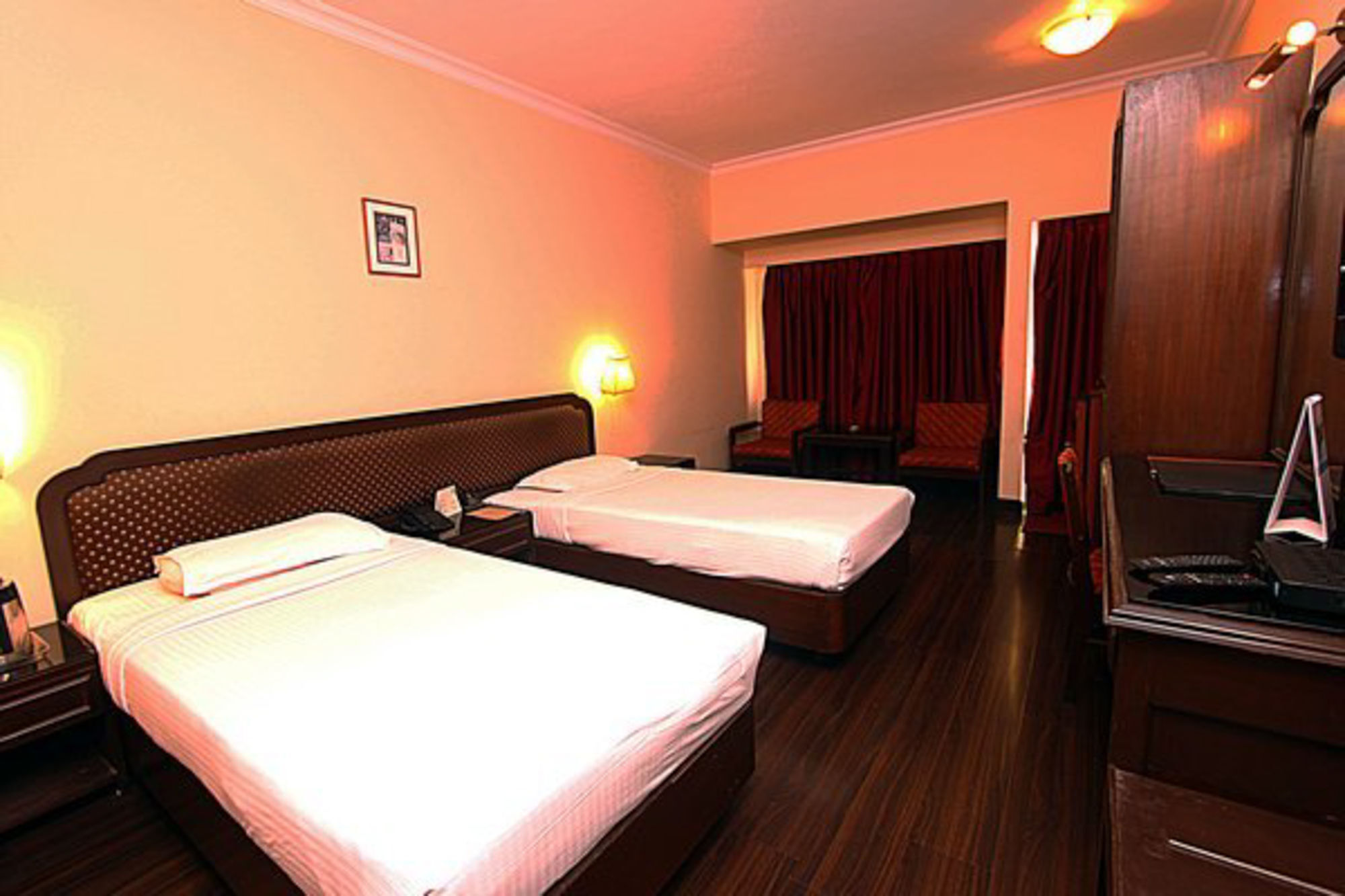 Quality Inn Regency, Nashik Ngoại thất bức ảnh